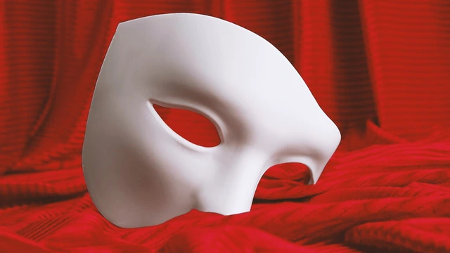 L'evoluzione dello spettacolo in maschera nel teatro italiano